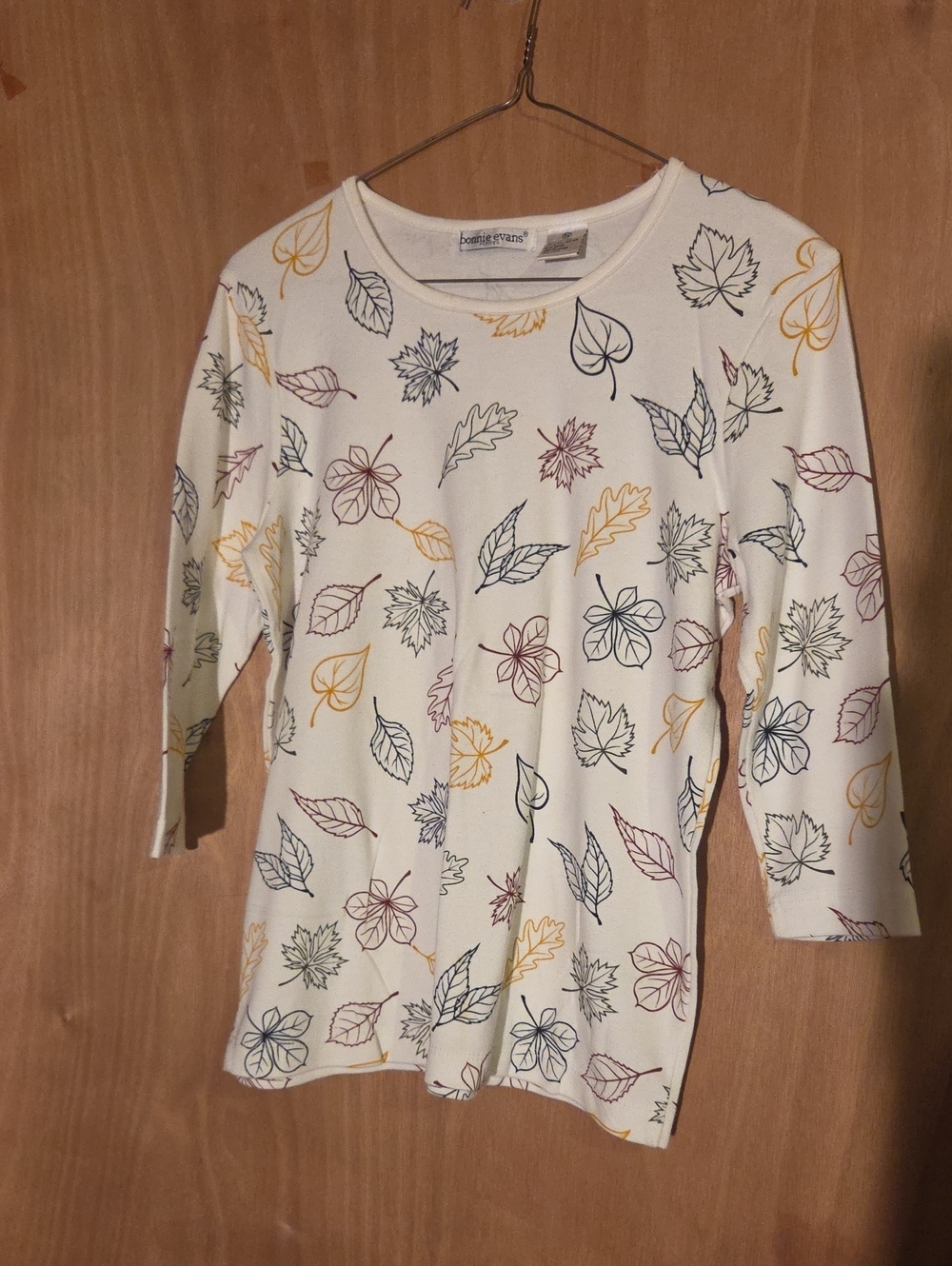 Bonnie Evans Cream Leaf-Print 3/4th Sleeve Tee